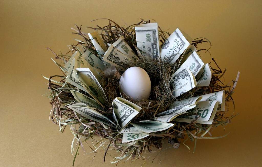 男子向金融外包服务公司贷款150万元 钱没见到还交了4万多服务费