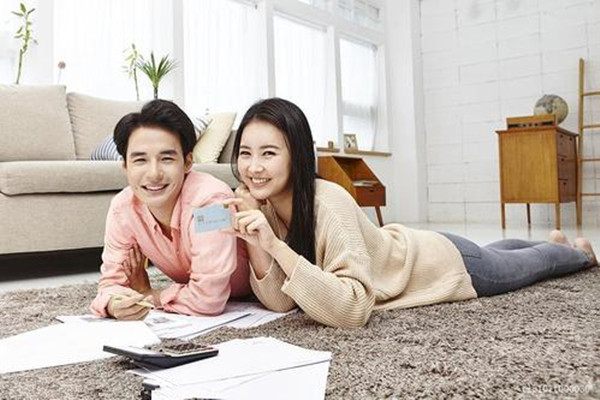 有哪些适合情侣使用的信用卡？情人节必备信用卡来袭！