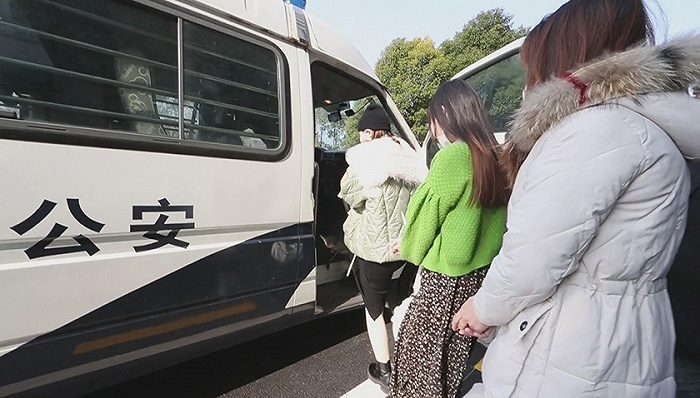 上海警方摧毁19个“套路租车”团伙，涉案1500余万元