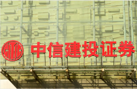 69岁老妇炒股倒欠券商千万，老人加杠杆多少岁封顶？