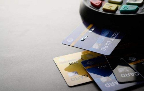 信用卡马上还马上刷会有影响吗？小心卡片被封！