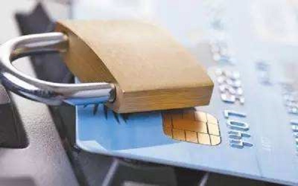 信用卡封卡影响贷款吗？做这种问题的要注意了！