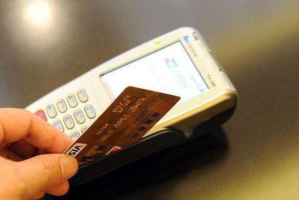 平安信用卡被冻结了怎么办？不妨试试这些方法！