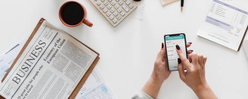 基金的净值在交易日是随时变化的吗 场内场外有区别吗